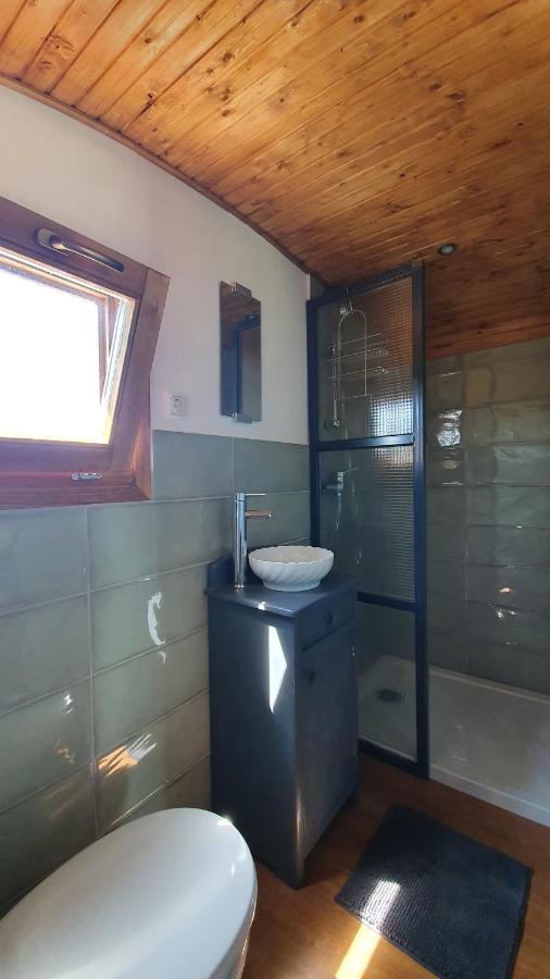 Tiszaszolos Tisza White House B&B 외부 사진